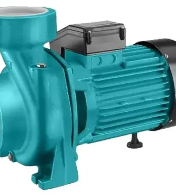 Máy bơm nước 3000W Total TWP230002